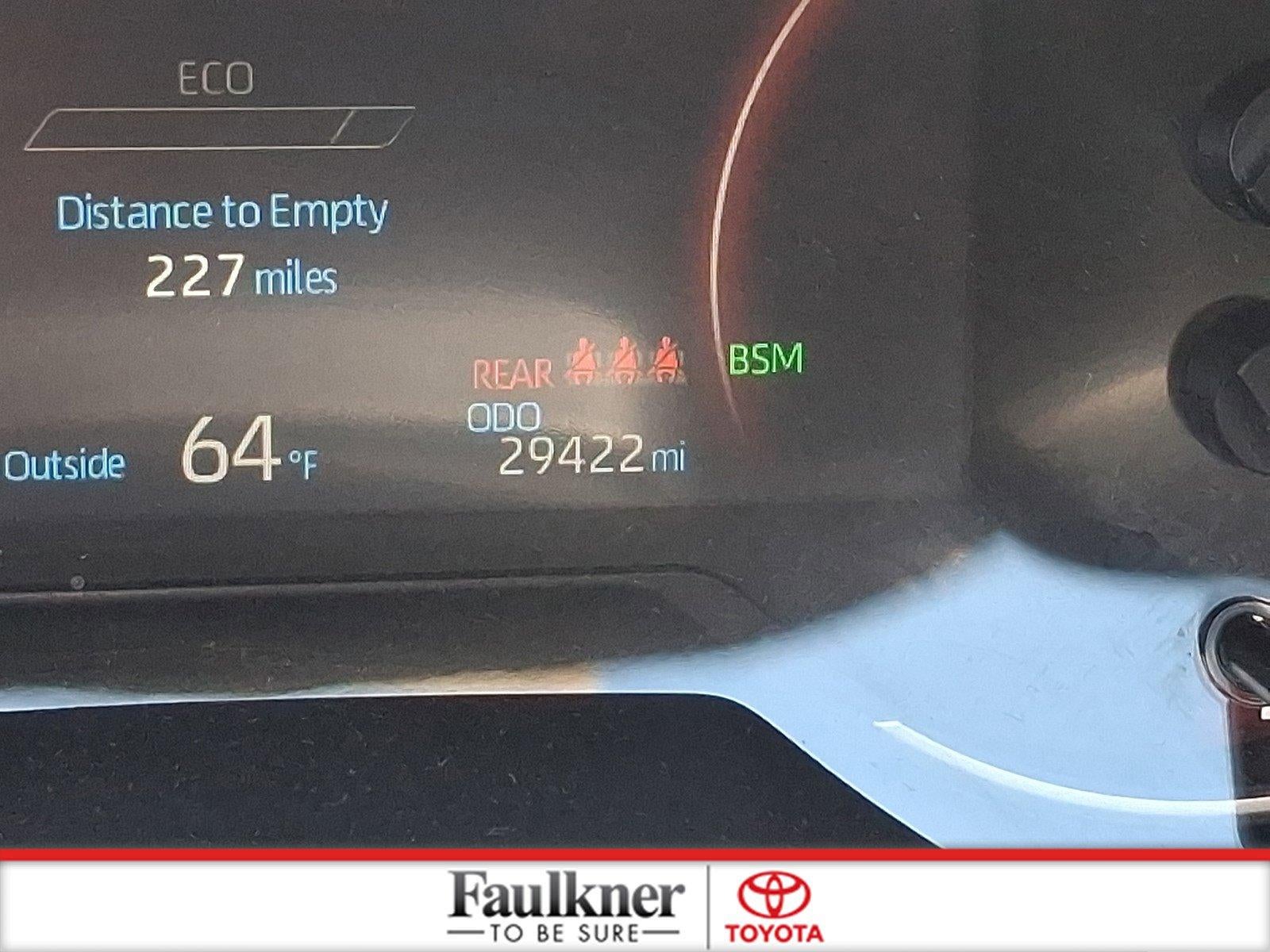 2025 Toyota RAV4 XLE AWD (Natl)