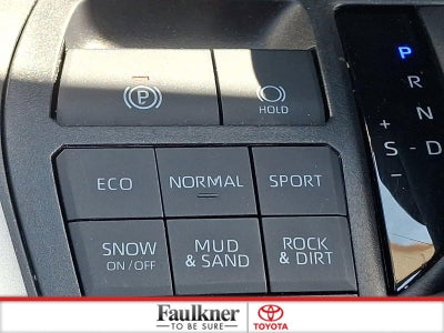 2025 Toyota RAV4 XLE AWD (Natl)