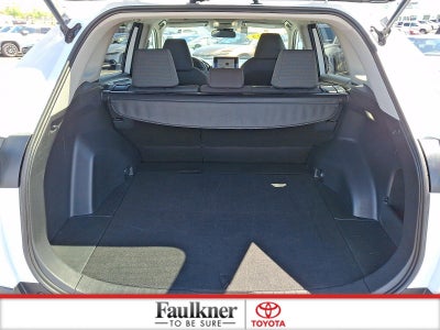 2025 Toyota RAV4 XLE AWD (Natl)