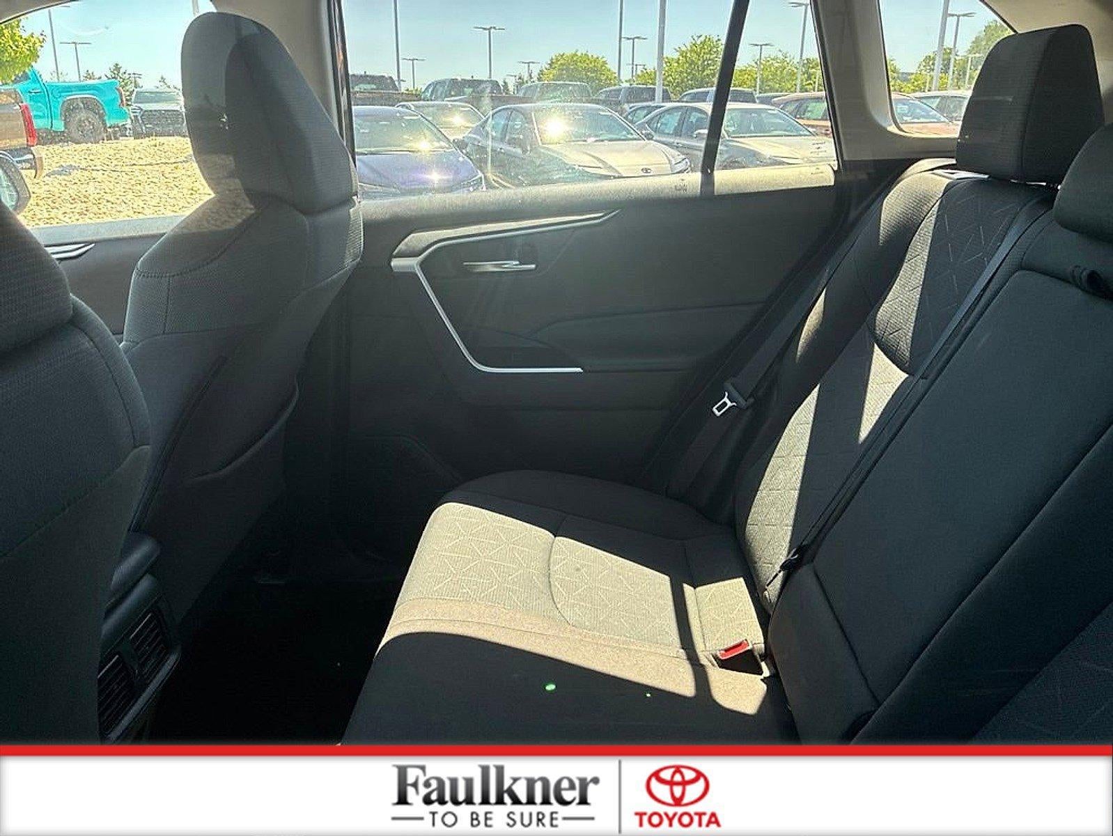 2025 Toyota RAV4 XLE AWD (Natl)
