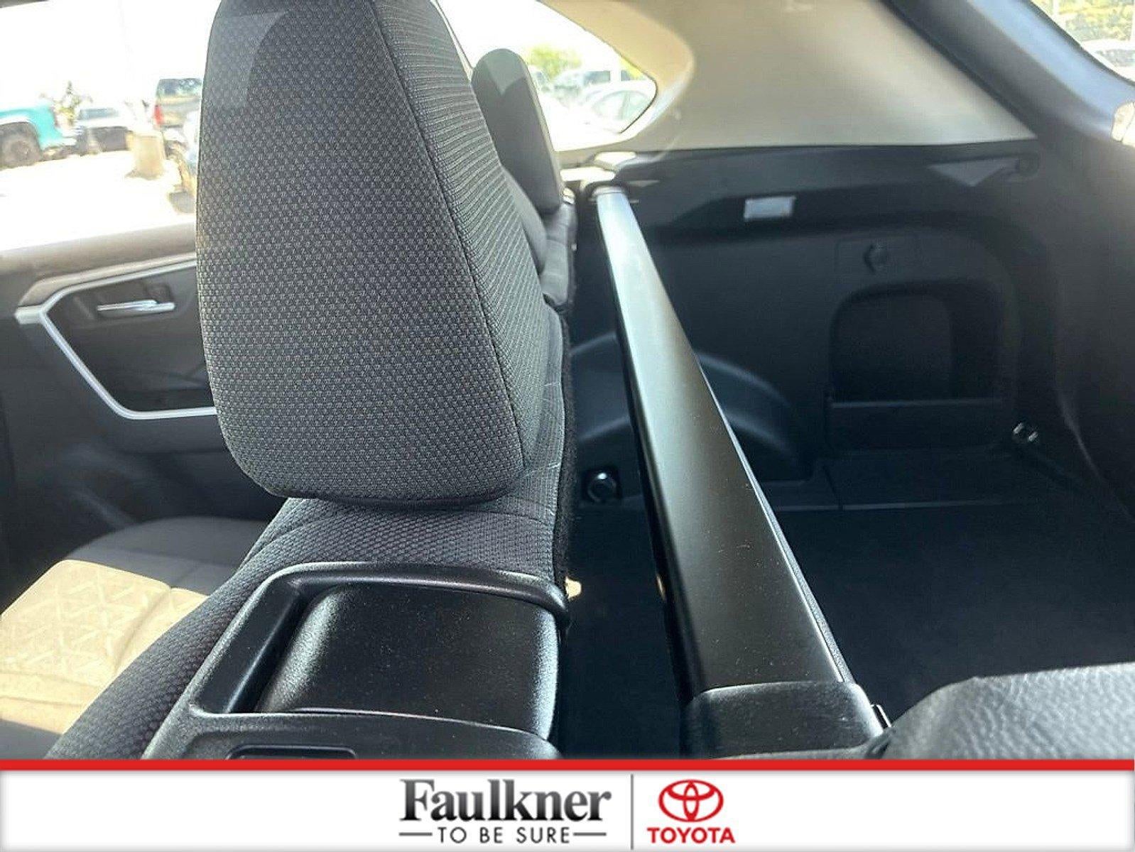 2025 Toyota RAV4 XLE AWD (Natl)
