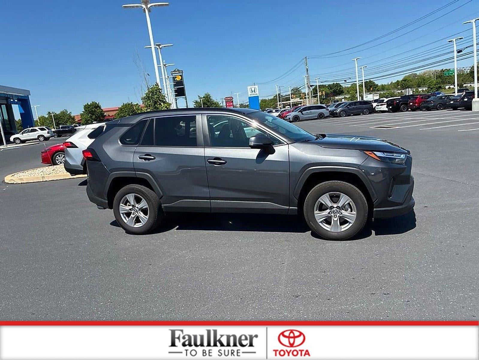 2025 Toyota RAV4 XLE AWD (Natl)