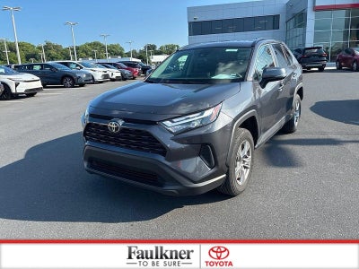 2025 Toyota RAV4 XLE AWD (Natl)