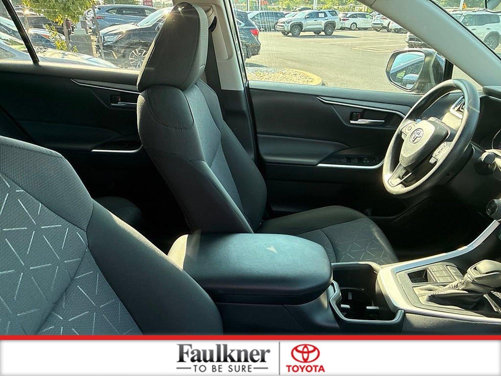 2025 Toyota RAV4 XLE AWD (Natl)