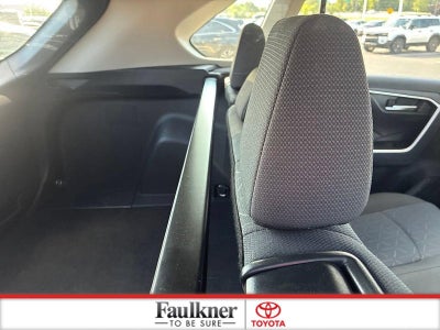 2025 Toyota RAV4 XLE AWD (Natl)