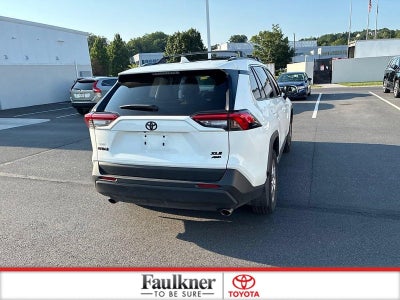 2025 Toyota RAV4 XLE AWD (Natl)