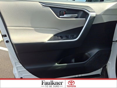 2025 Toyota RAV4 XLE AWD (Natl)