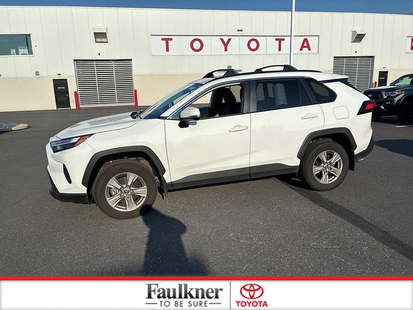 2025 Toyota RAV4 XLE AWD (Natl)