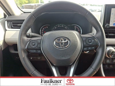 2025 Toyota RAV4 XLE AWD (Natl)