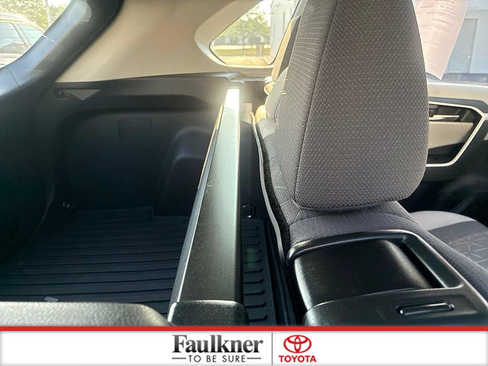 2025 Toyota RAV4 XLE AWD (Natl)