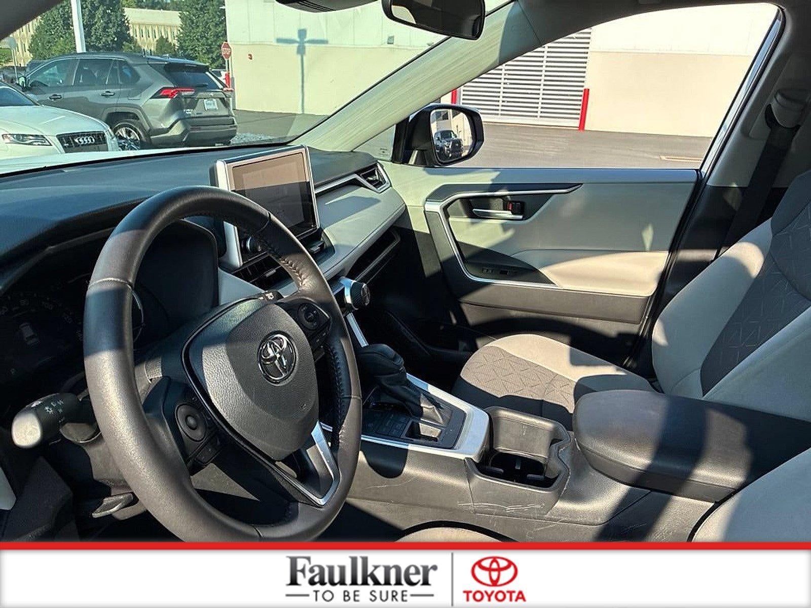2025 Toyota RAV4 XLE AWD (Natl)