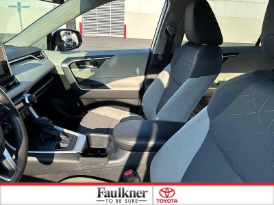 2025 Toyota RAV4 XLE AWD (Natl)