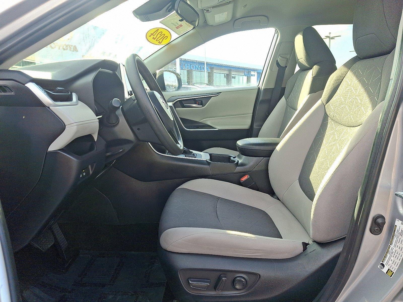 2024 Toyota RAV4 XLE AWD (Natl)