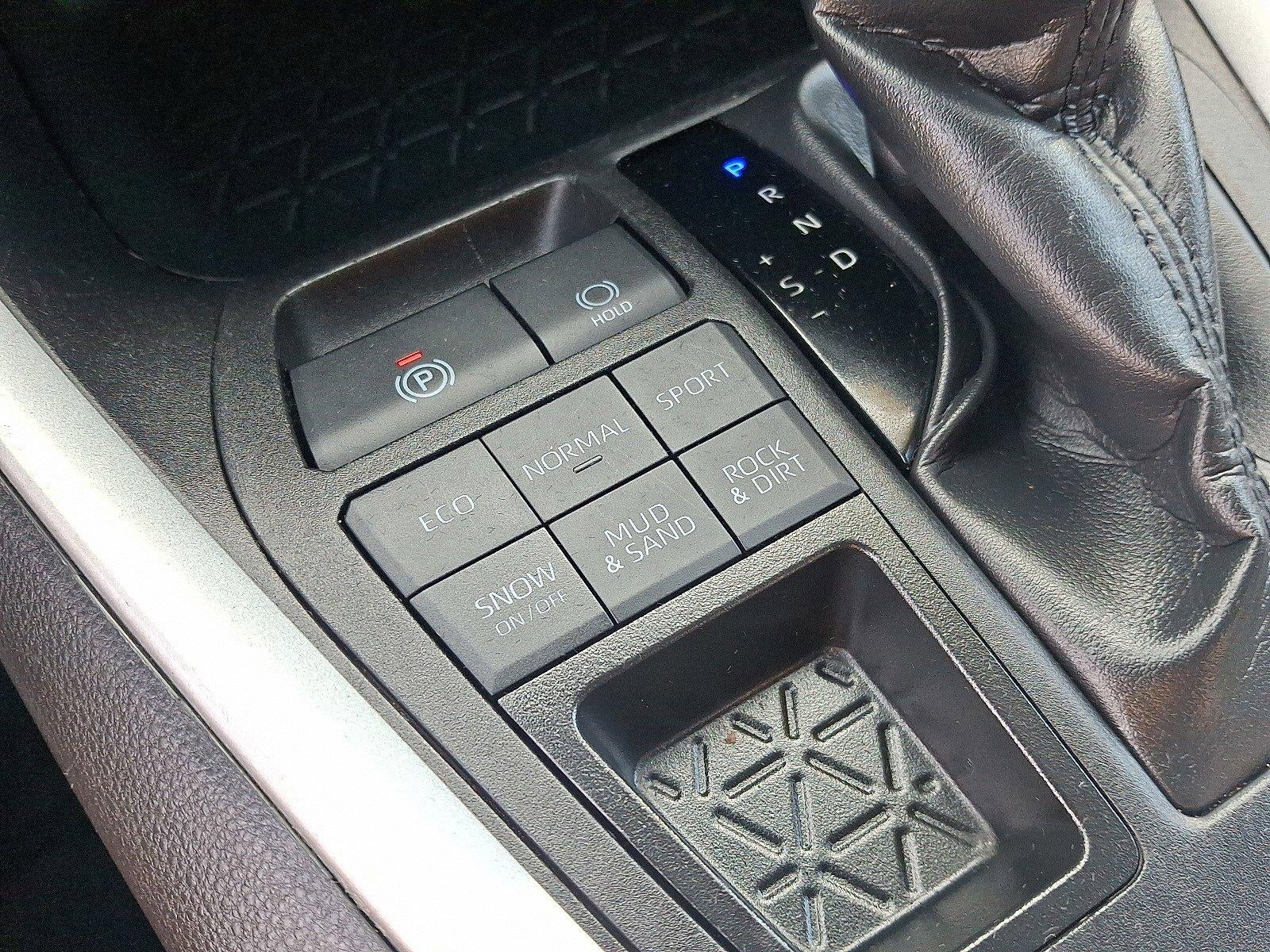 2024 Toyota RAV4 XLE AWD (Natl)