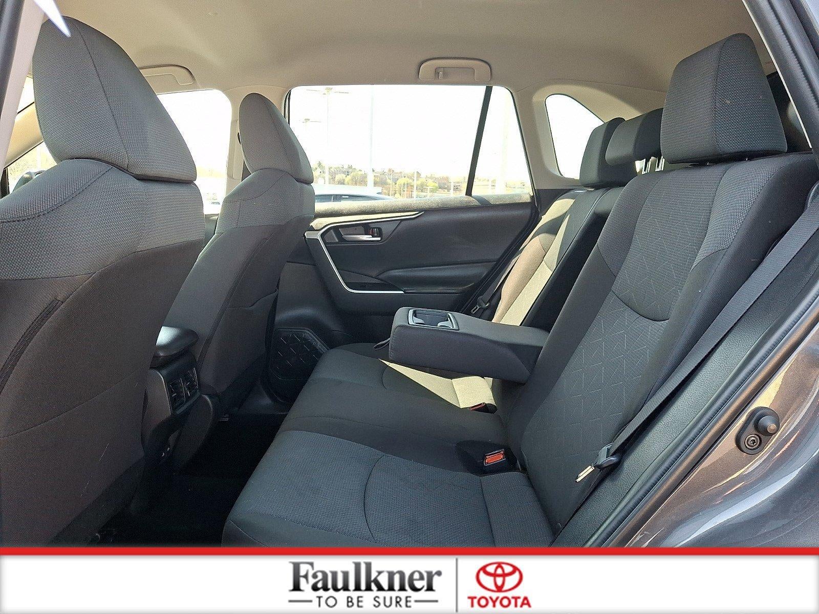 2025 Toyota RAV4 XLE AWD (Natl)