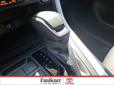 2025 Toyota RAV4 XLE AWD (Natl)