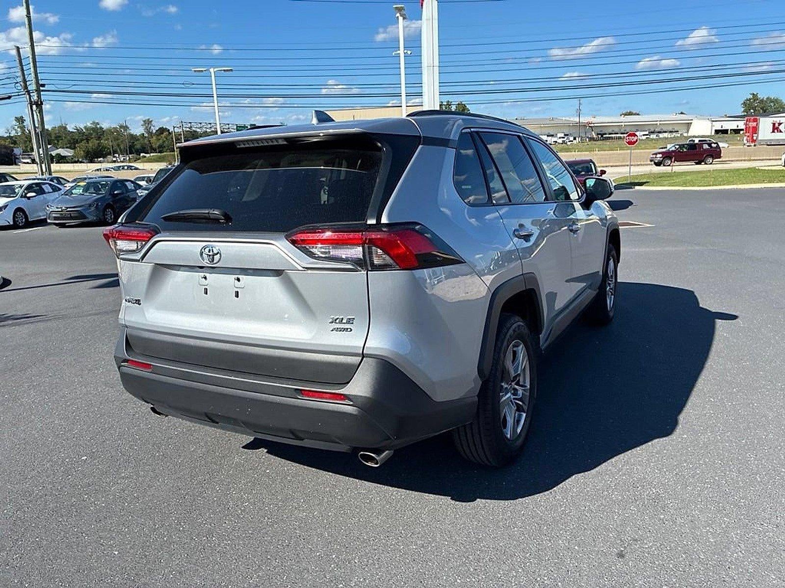 2025 Toyota RAV4 XLE AWD (Natl)