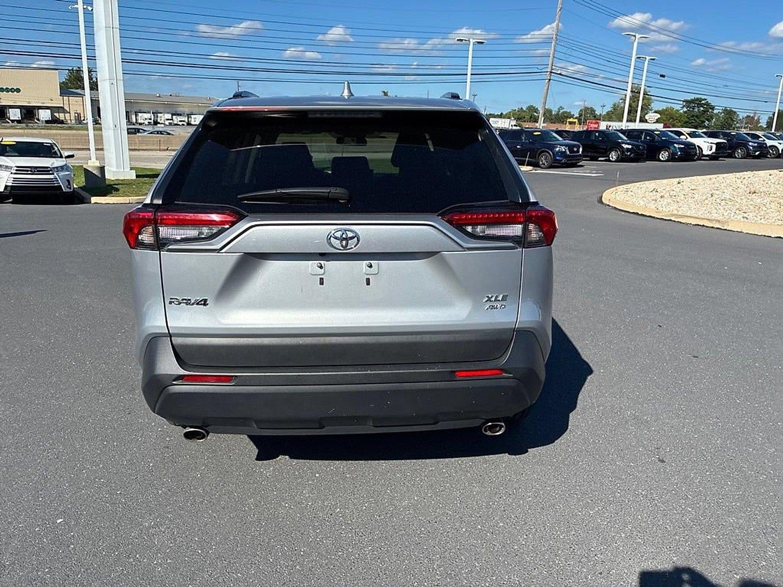 2025 Toyota RAV4 XLE AWD (Natl)