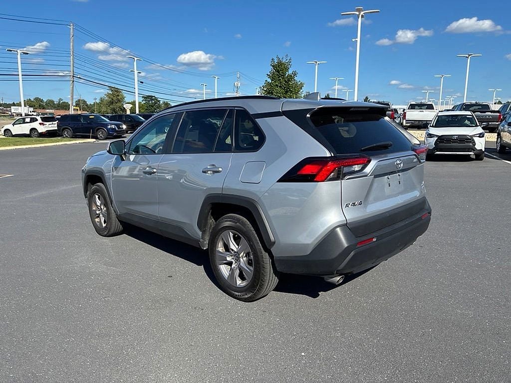 2025 Toyota RAV4 XLE AWD (Natl)