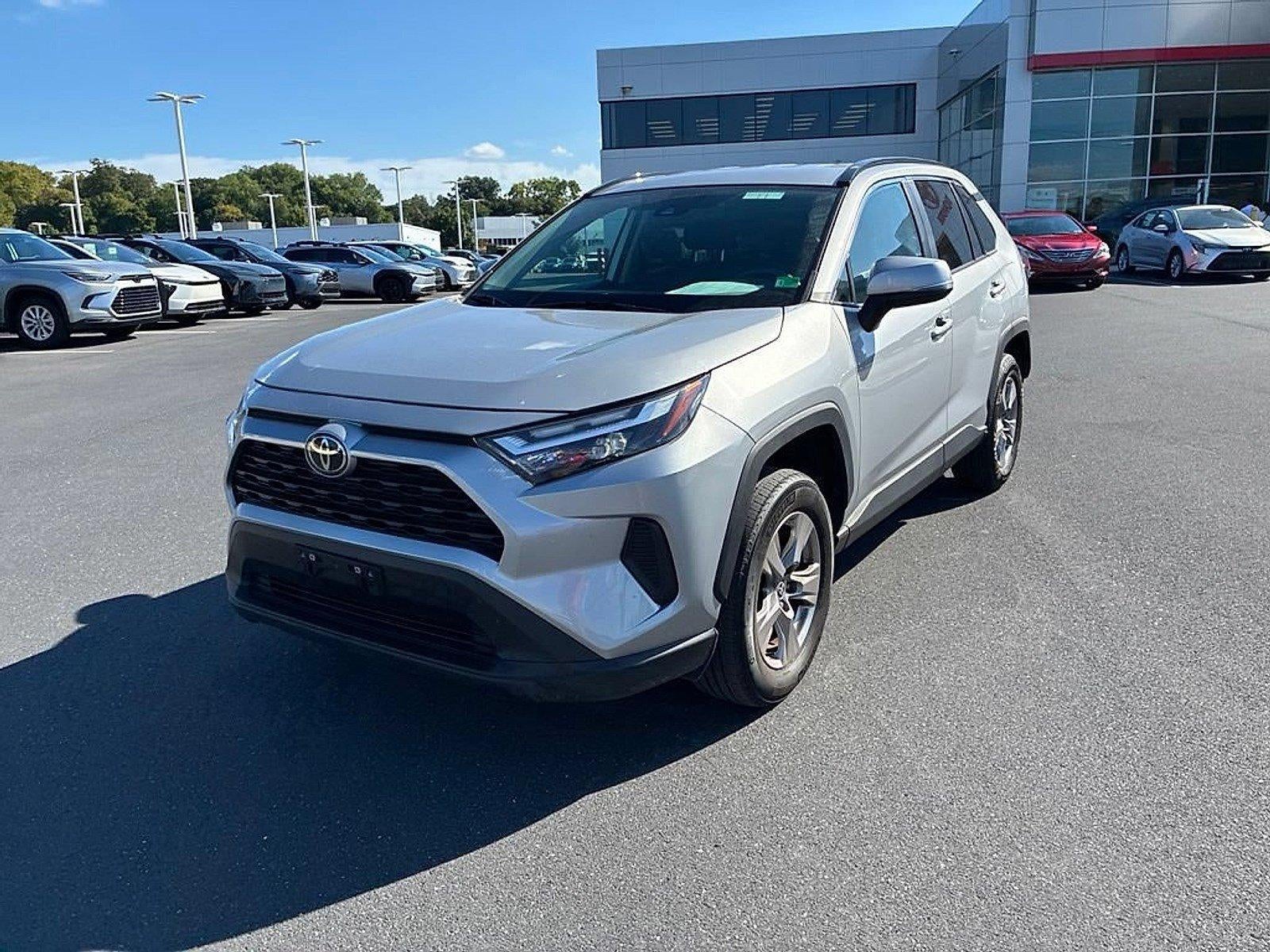 2025 Toyota RAV4 XLE AWD (Natl)