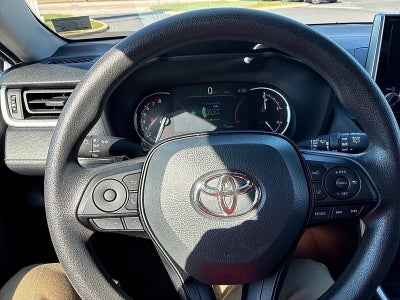 2025 Toyota RAV4 XLE AWD (Natl)