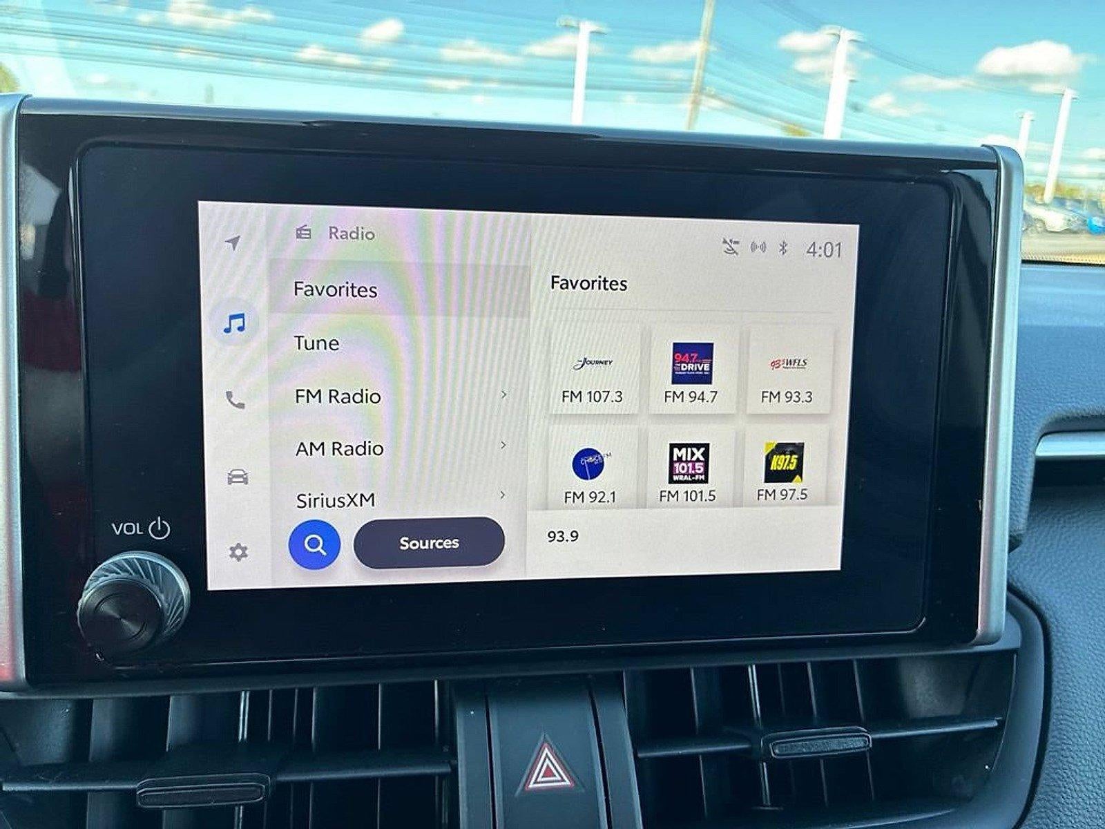 2025 Toyota RAV4 XLE AWD (Natl)