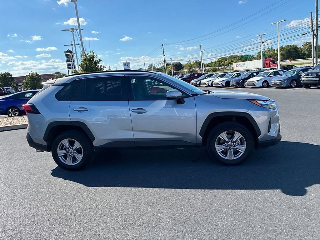 2025 Toyota RAV4 XLE AWD (Natl)
