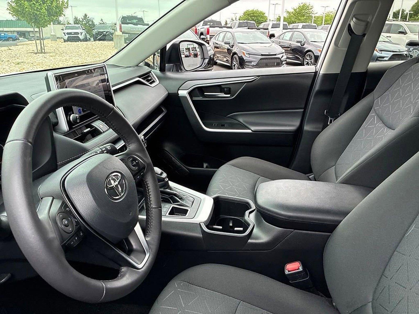 2024 Toyota RAV4 XLE AWD (Natl)