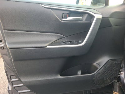 2025 Toyota RAV4 XLE CERTIFIED
