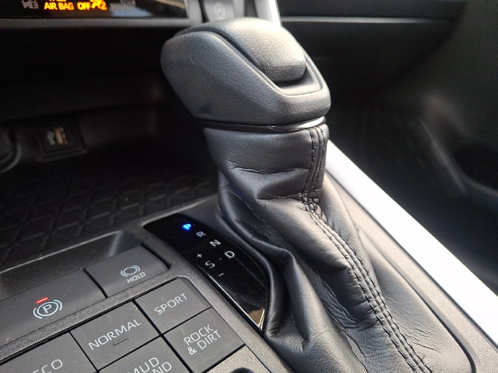 2025 Toyota RAV4 XLE CERTIFIED