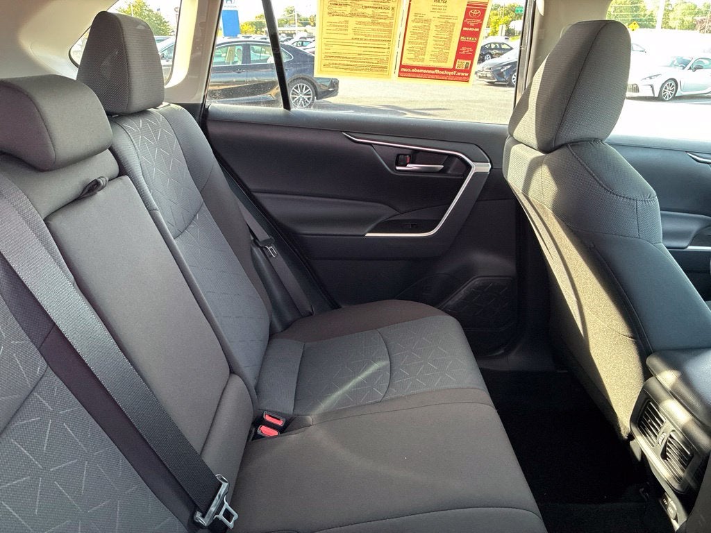 2025 Toyota RAV4 XLE CERTIFIED
