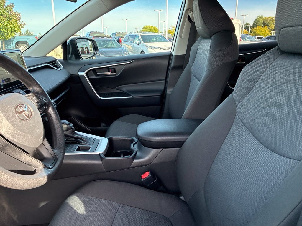 2025 Toyota RAV4 XLE CERTIFIED