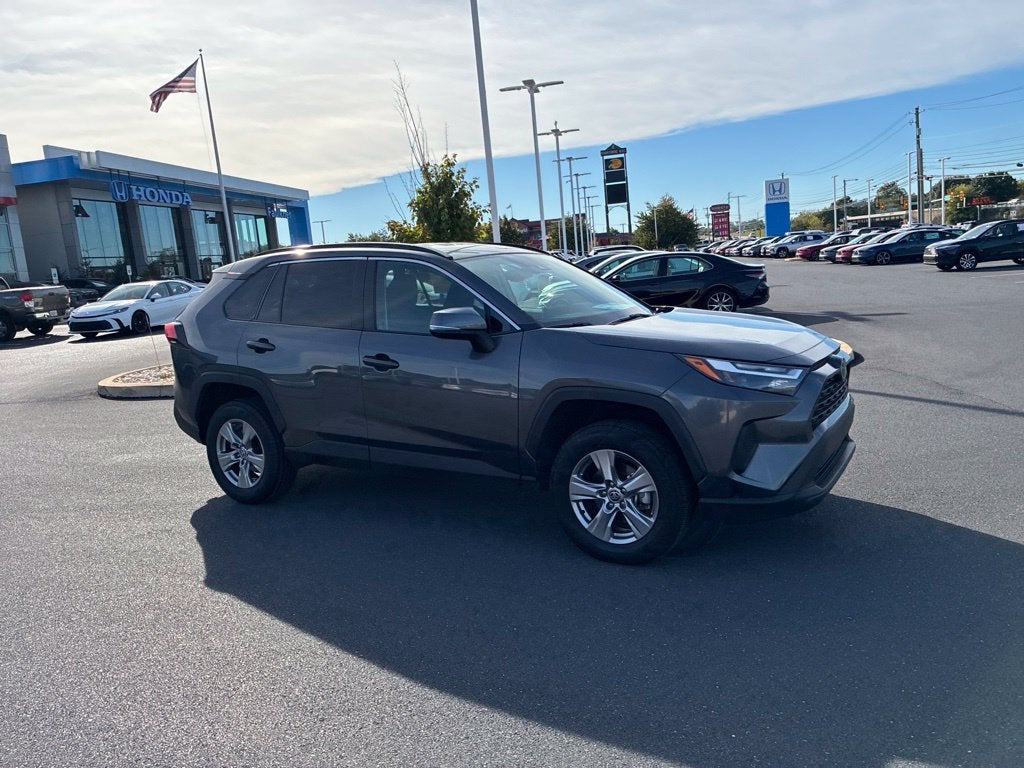 2025 Toyota RAV4 XLE CERTIFIED