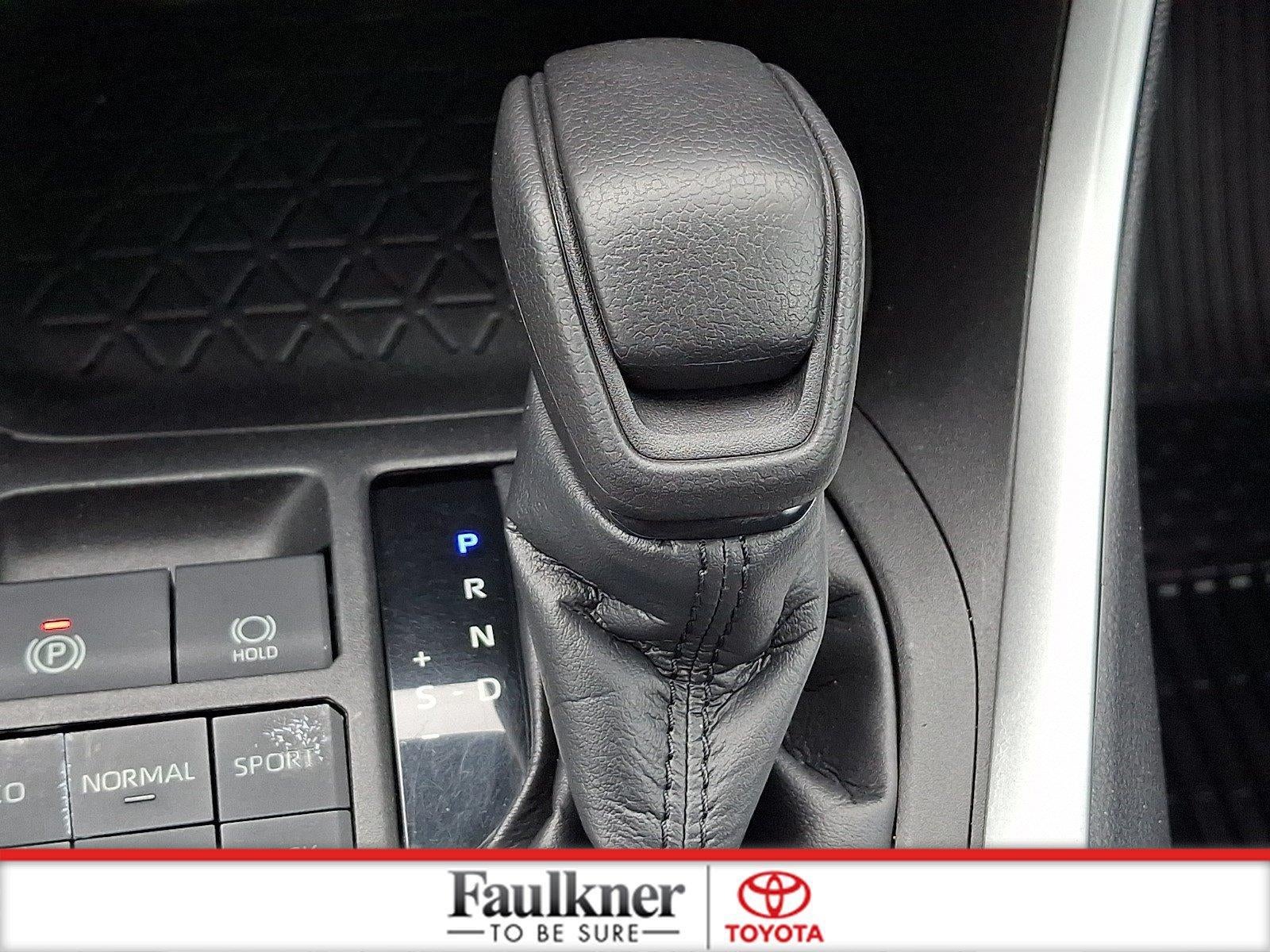 2021 Toyota RAV4 XLE AWD (Natl)