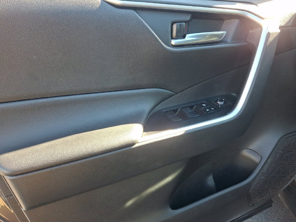 2021 Toyota RAV4 XLE CERTIFIED