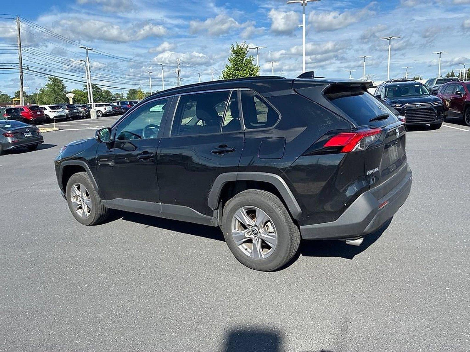 2025 Toyota RAV4 XLE AWD (Natl)