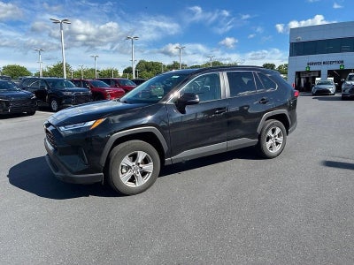 2025 Toyota RAV4 XLE AWD (Natl)