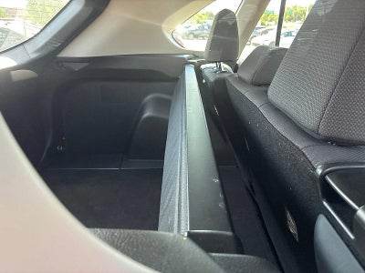 2025 Toyota RAV4 XLE AWD (Natl)