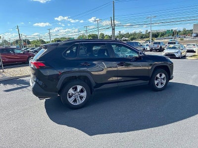 2025 Toyota RAV4 XLE AWD (Natl)