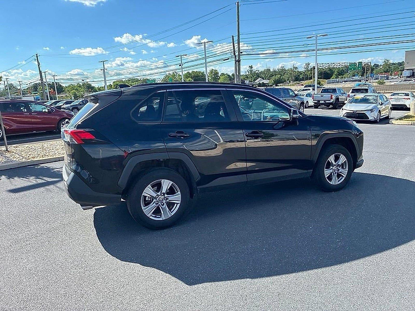 2025 Toyota RAV4 XLE AWD (Natl)
