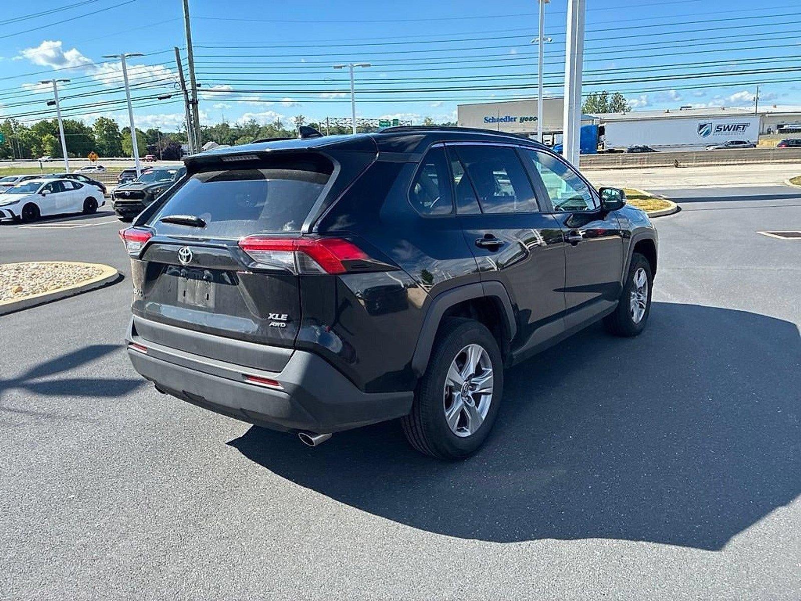 2025 Toyota RAV4 XLE AWD (Natl)