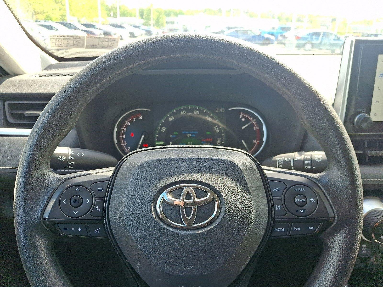 2025 Toyota RAV4 XLE AWD (Natl)