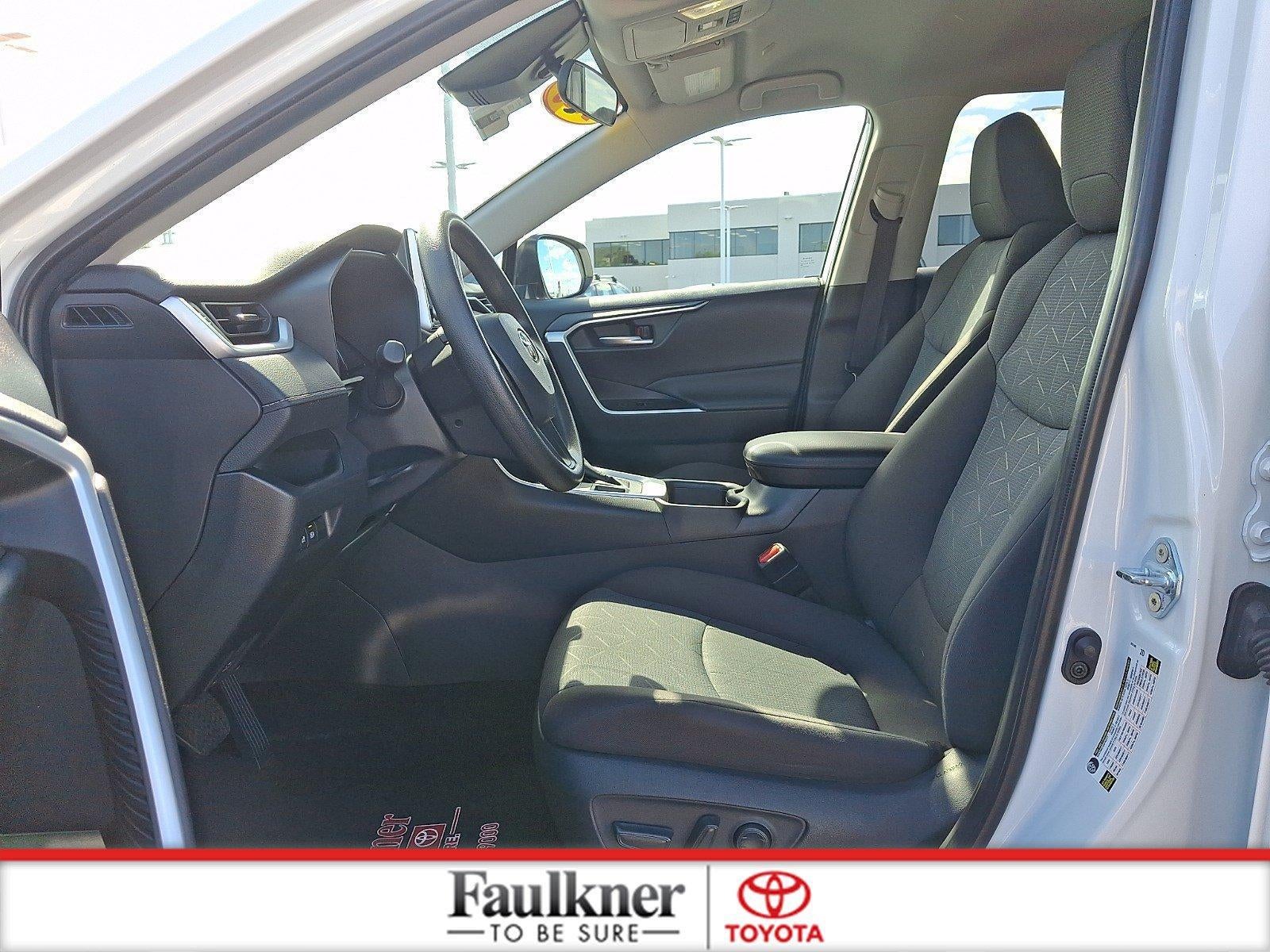 2025 Toyota RAV4 XLE AWD (Natl)
