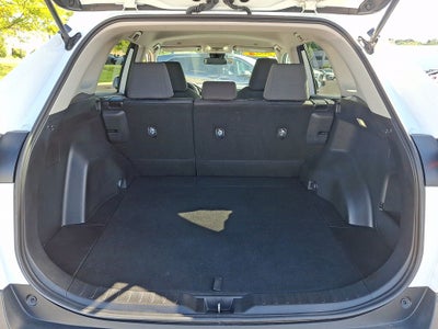 2025 Toyota RAV4 XLE AWD (Natl)