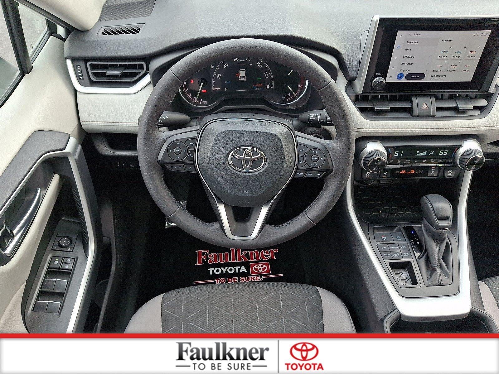 2025 Toyota RAV4 XLE AWD (Natl)