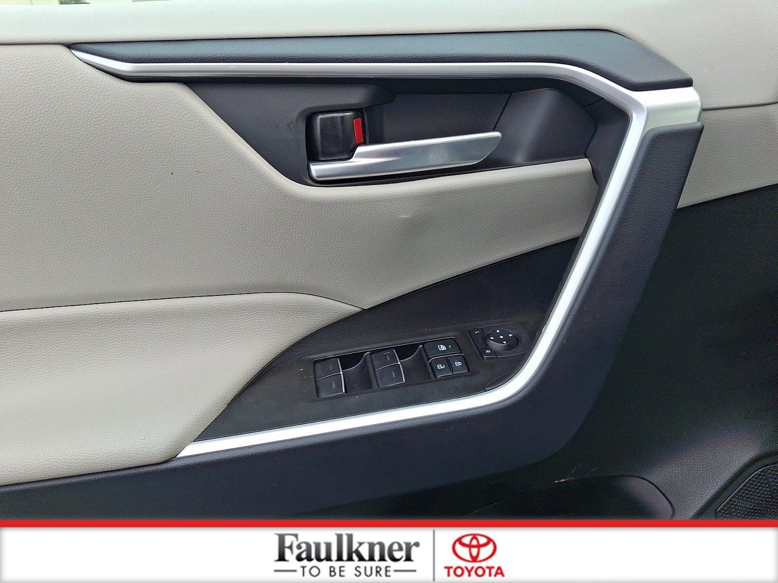2025 Toyota RAV4 XLE AWD (Natl)