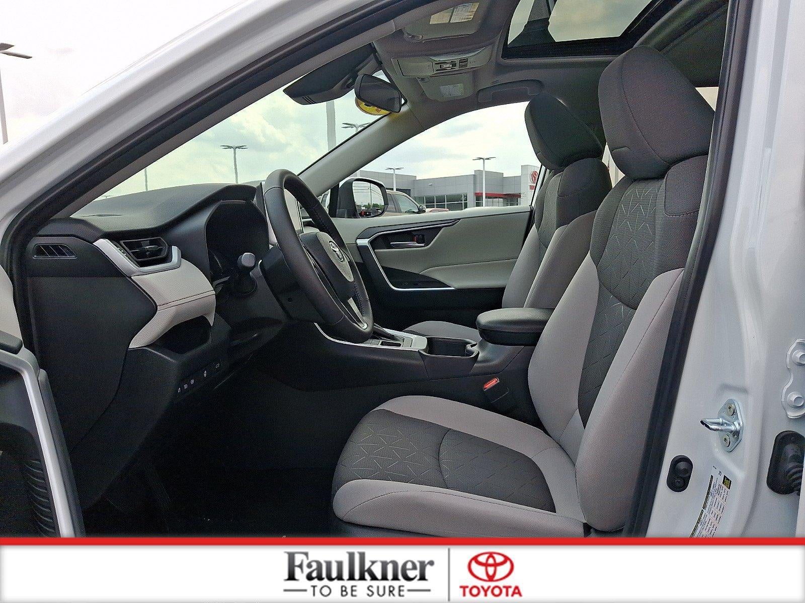 2025 Toyota RAV4 XLE AWD (Natl)