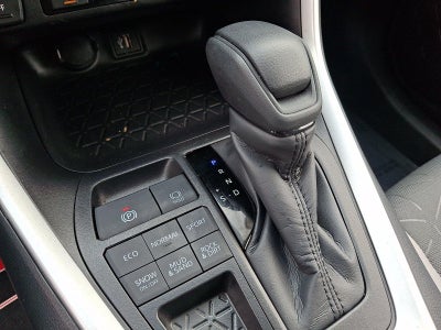 2025 Toyota RAV4 XLE AWD (Natl)