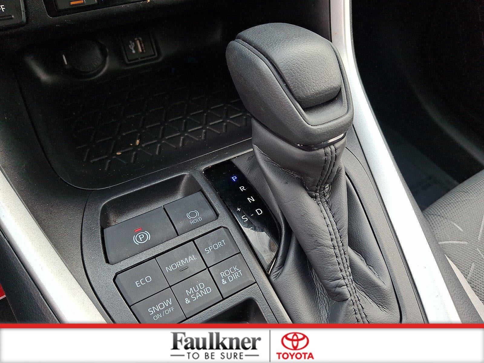 2025 Toyota RAV4 XLE AWD (Natl)