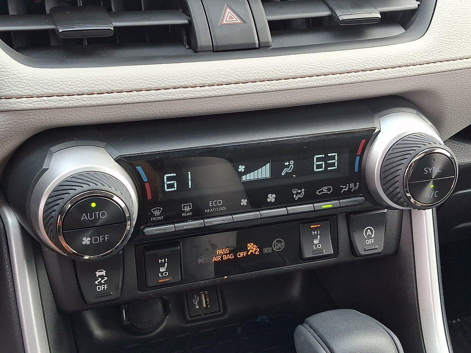 2025 Toyota RAV4 XLE AWD (Natl)